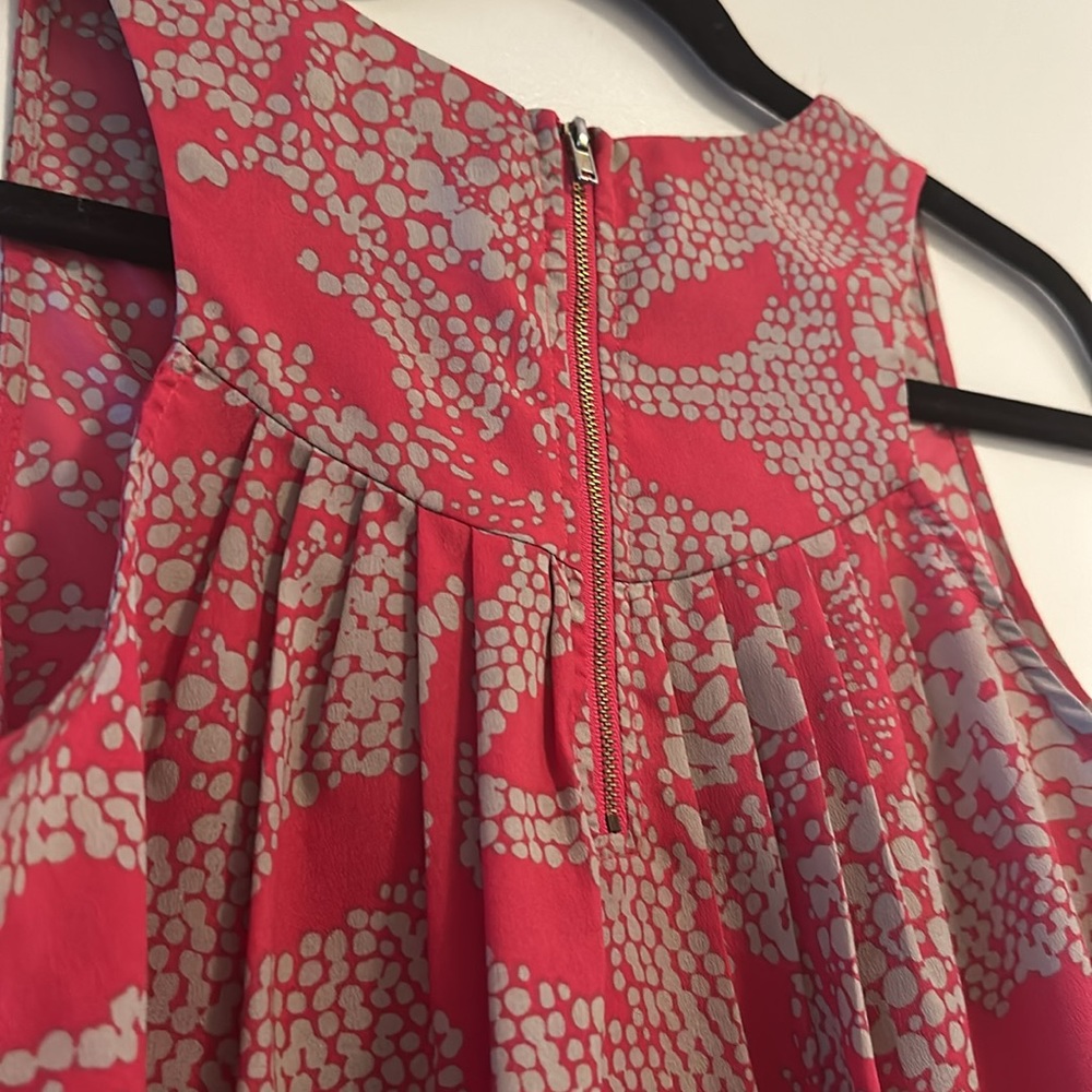 Eclair Splatter Tank Blouse - Picture 3 of 3